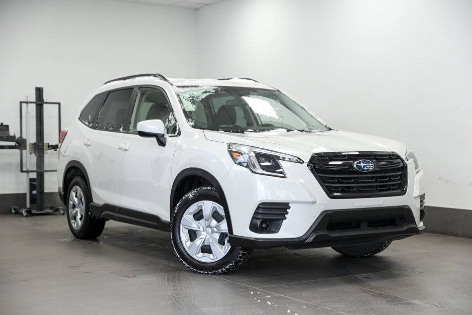Subaru Forester 2.5L bancs chauffants, carplay 2022 à Sainte-Julie, Québec