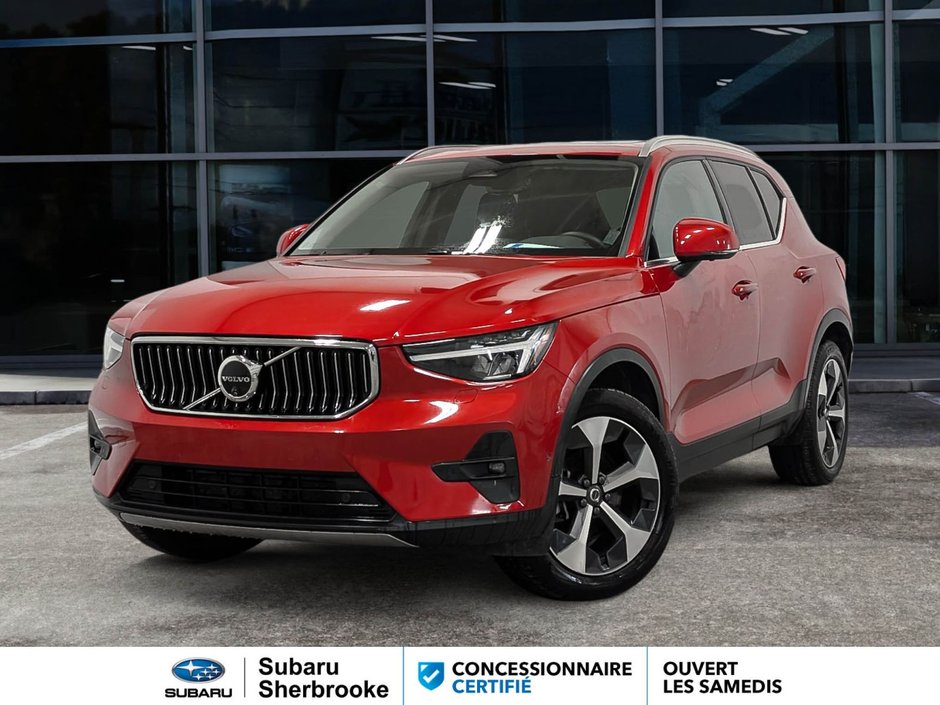 2025 Volvo XC40 Plus Bright Theme in Sherbrooke, Quebec