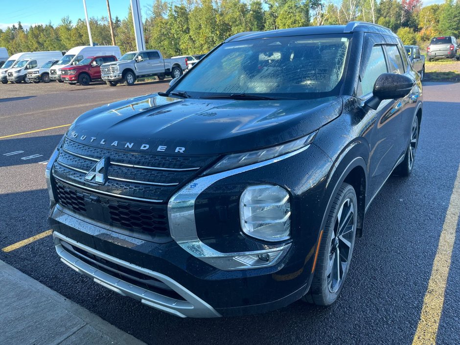 Mitsubishi Outlander LE prenium 2022 à New Richmond, Québec