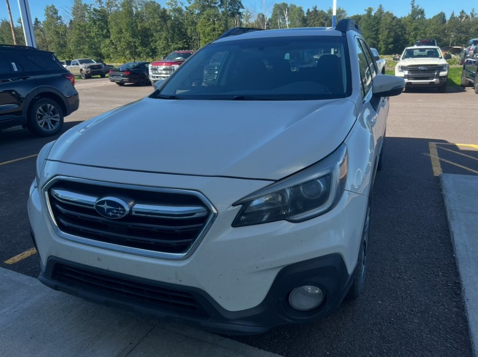 Subaru Outback Touring 2018 à New Richmond, Québec
