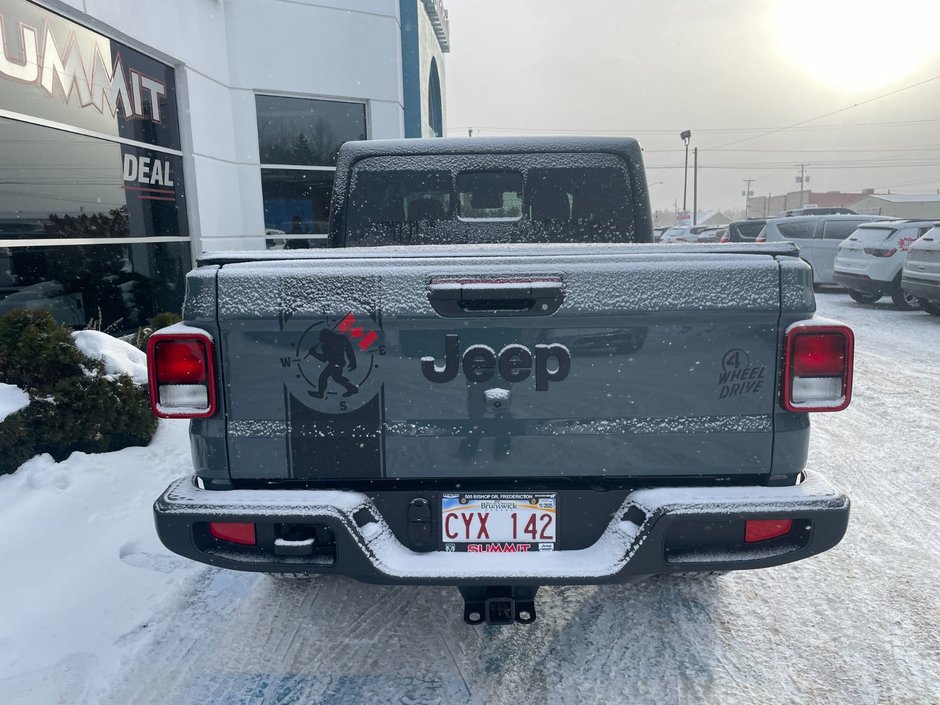 2025 Jeep Gladiator WILLYS OVER $74,000 NEW! SAVE $15,000! Willys package