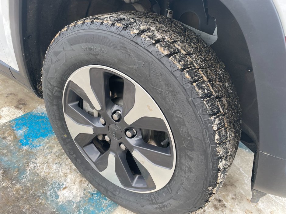 2023 Jeep GRAND CHEROKEE 4XE LIMITED LIMITED TRIM!