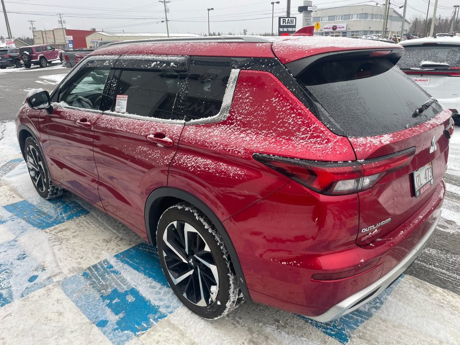 2022 Mitsubishi OUTLANDER GT PREMIUM