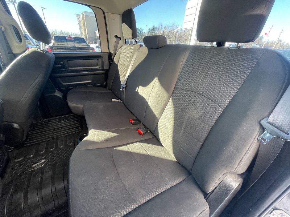 Ram 1500 CLASSIC EXPRESS 2020