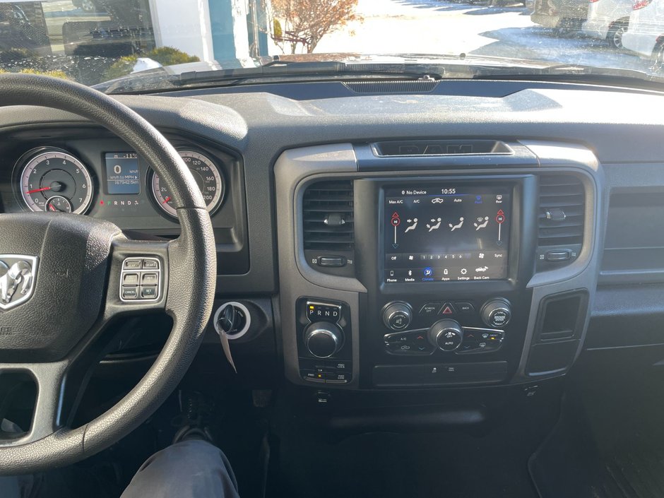 Ram 1500 CLASSIC EXPRESS 2020