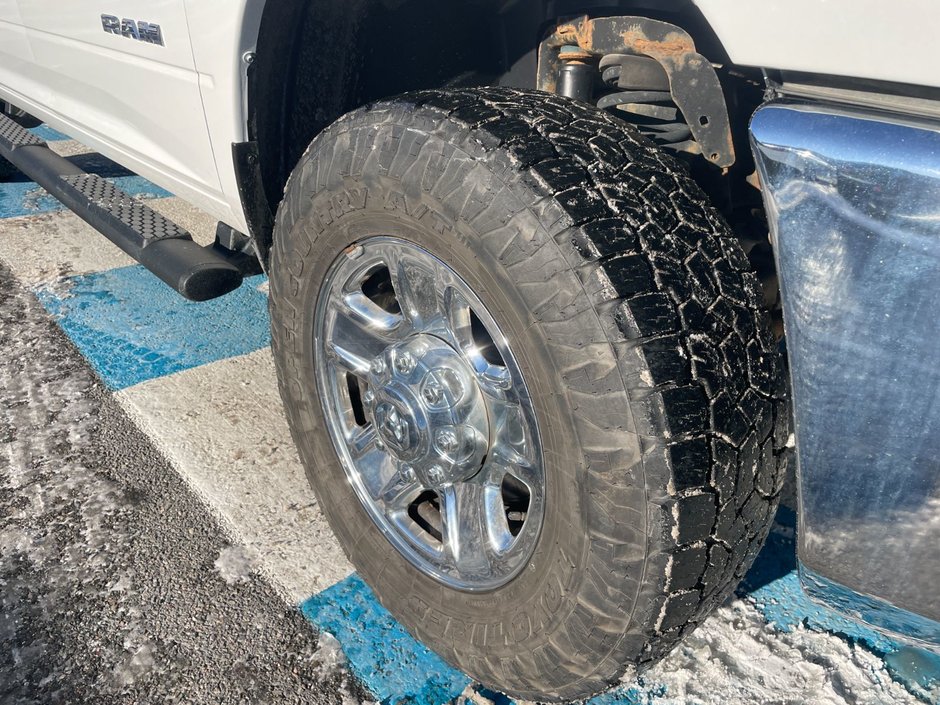 2020 Ram 2500 BIG HORN 6.4L HEMI GAS 2500!