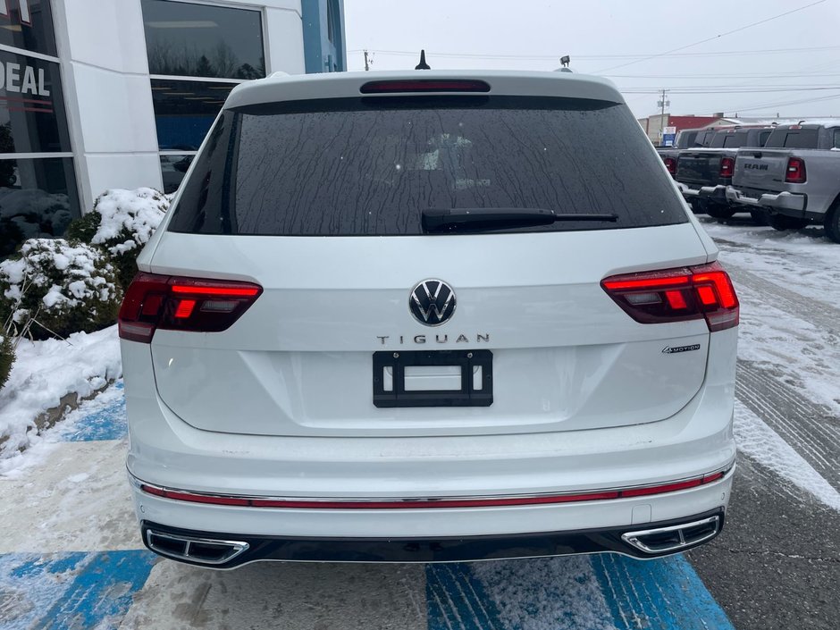 2024 Volkswagen TIGUAN HIGHLINE R-LINE