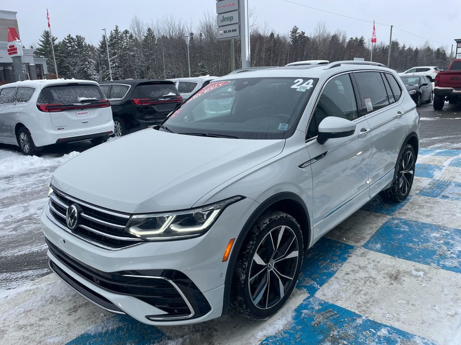 2024 Volkswagen TIGUAN HIGHLINE R-LINE
