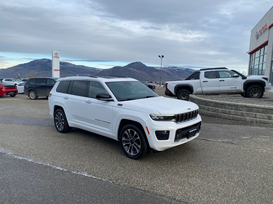 2022 Jeep Grand Cherokee L Overland in Kamloops, British Columbia - w940px
