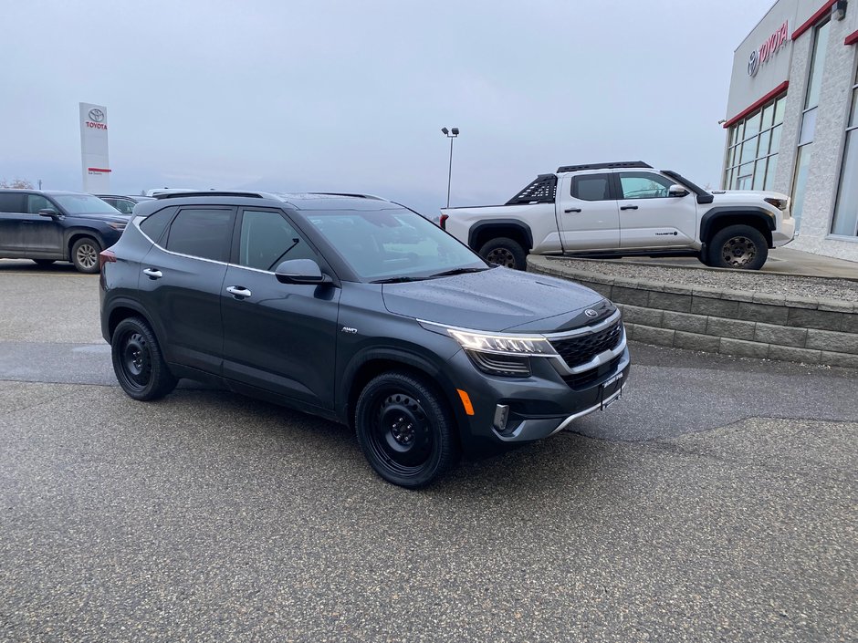 2021 Kia Seltos SX Turbo in Kamloops, British Columbia - w940px