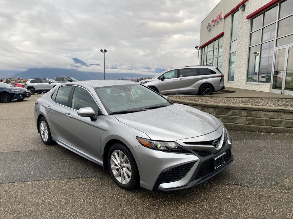 2024 Toyota Camry SE in Kamloops, British Columbia - w940px