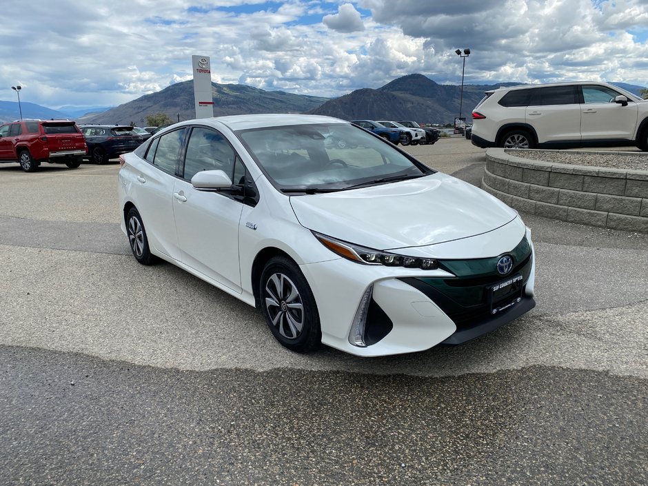 2018 Toyota Prius Prime in Kamloops, British Columbia - w940px