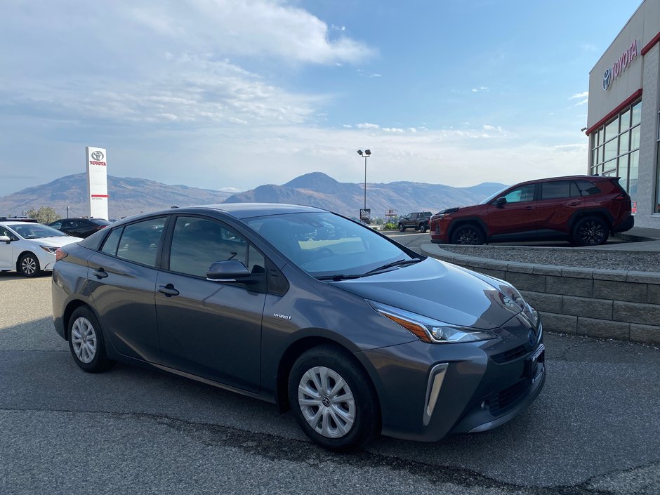 2019 Toyota Prius in Kamloops, British Columbia - w940px