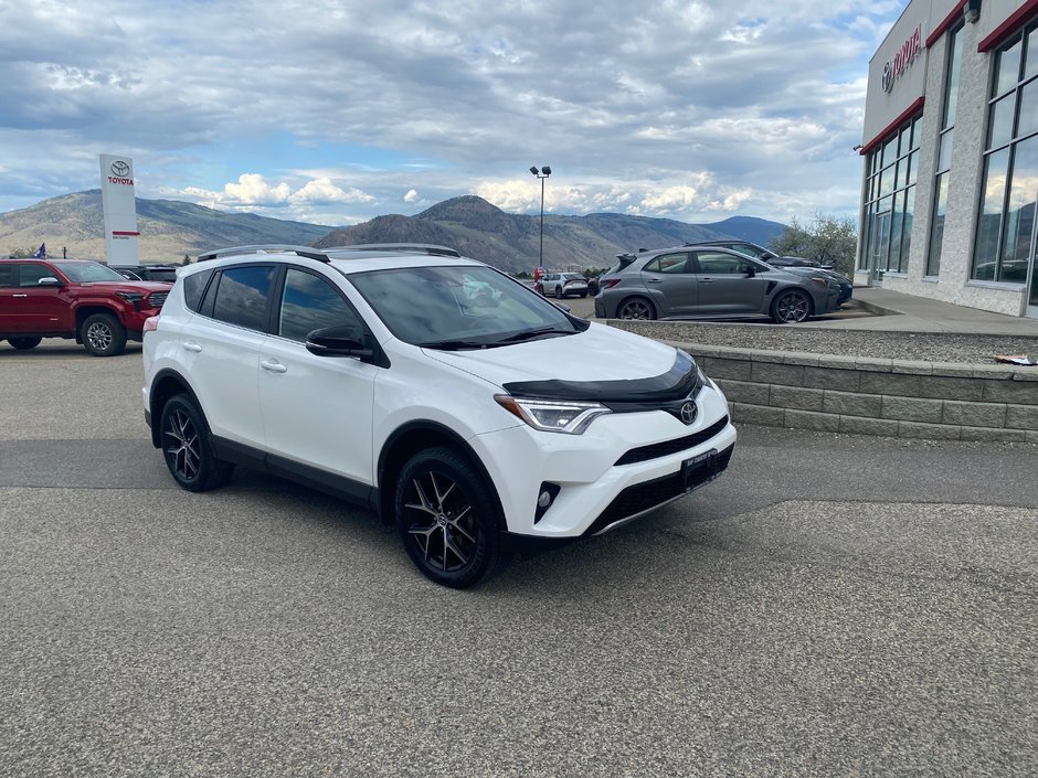 2017 Toyota RAV4 SE AWD in Kamloops, British Columbia - w940px
