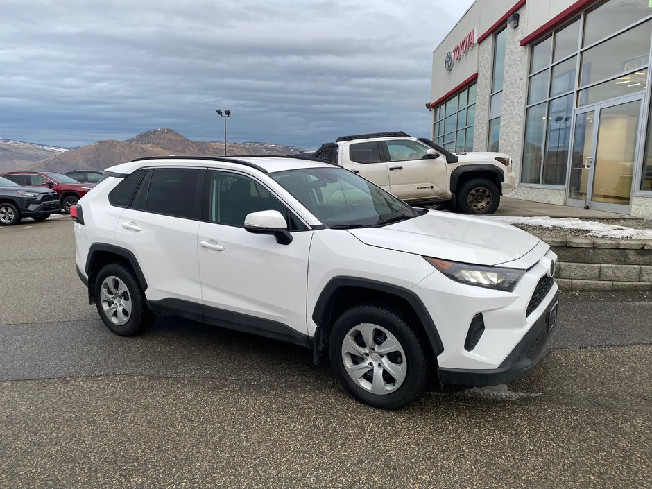 2020 Toyota RAV4 LE in Kamloops, British Columbia - w940px