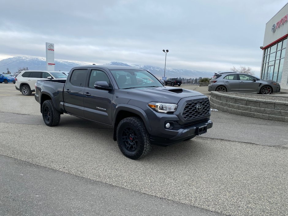 2022 Toyota Tacoma TRD Sport in Kamloops, British Columbia - w940px