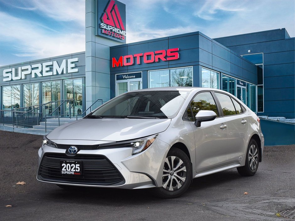 2025 Toyota Corolla Hybrid LE AWD in Mississauga, Ontario