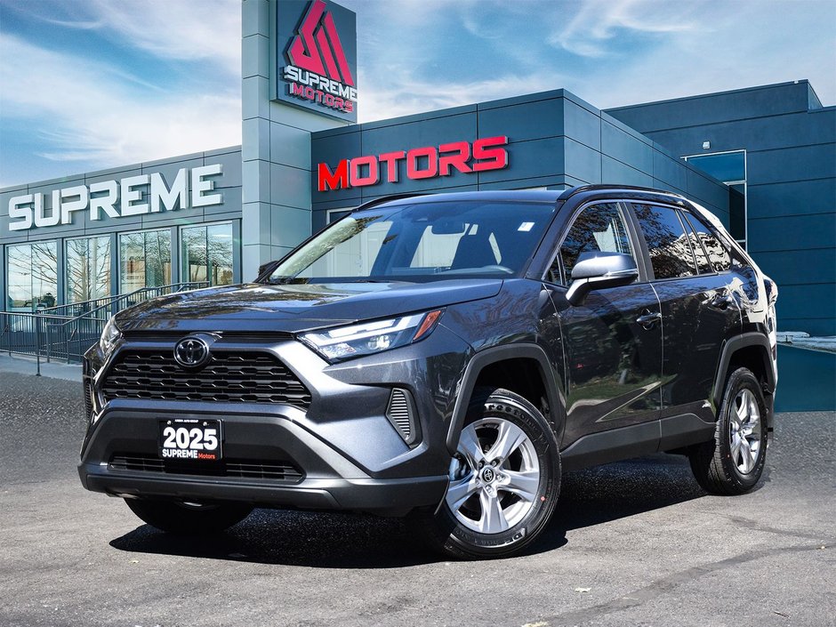 2025 Toyota RAV4 Hybrid XLE in Mississauga, Ontario
