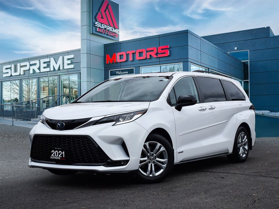 2021 Toyota Sienna XSE in Mississauga, Ontario