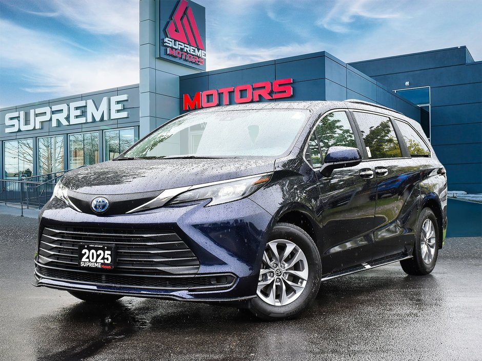 2025 Toyota Sienna Hybrid XLE in Mississauga, Ontario