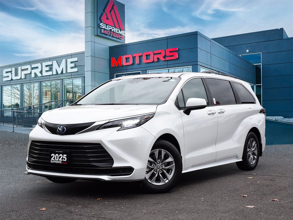 2025 Toyota Sienna XLE in Mississauga, Ontario