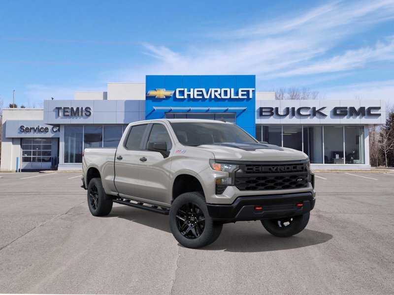 Chevrolet Silverado 1500 Custom Trail Boss 2026 à Rivière-du-Loup, Québec