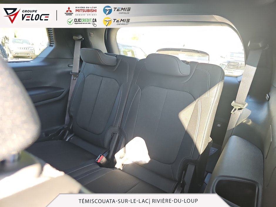 Jeep Grand Cherokee L LAREDO 2024