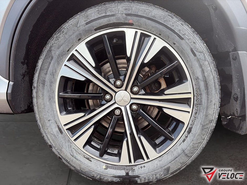 Mitsubishi Eclipse Cross **TOIT OUVRANT ** 2022-6