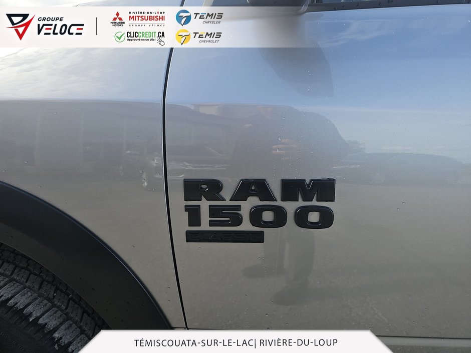 2024 Ram 1500 Classic WARLOCK