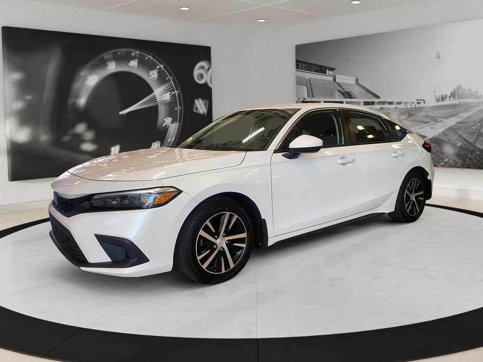 Honda Civic Hatchback  2022 à Québec, Québec - w940px