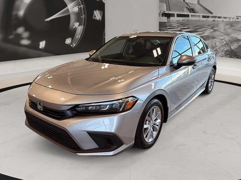 2023 Honda Civic Sedan in Quebec, Quebec - w940px