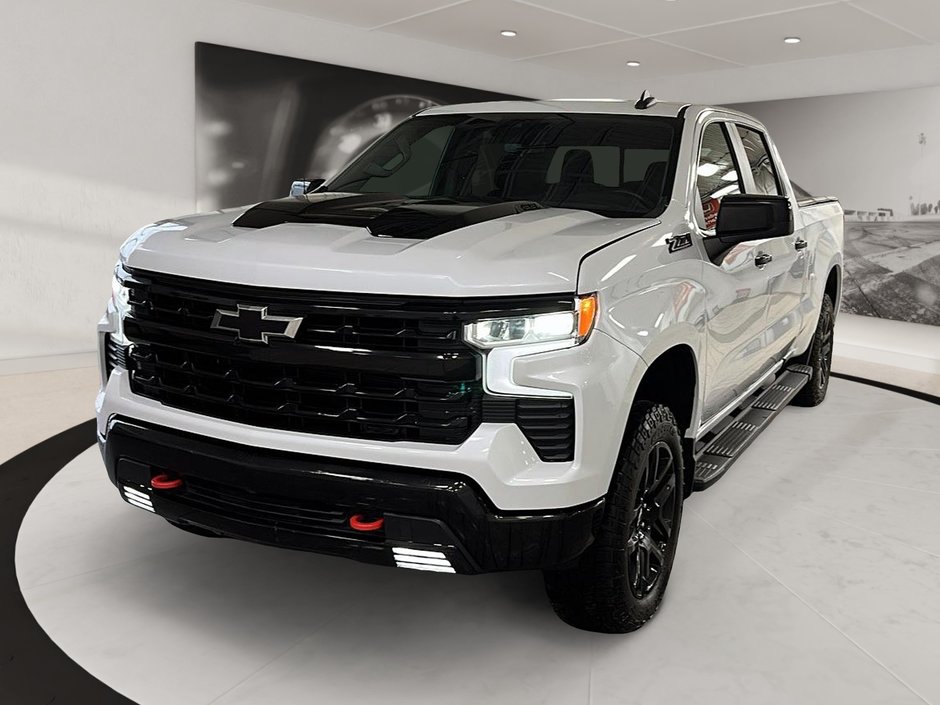 Chevrolet Silverado 1500  2023 à Québec, Québec - w940px