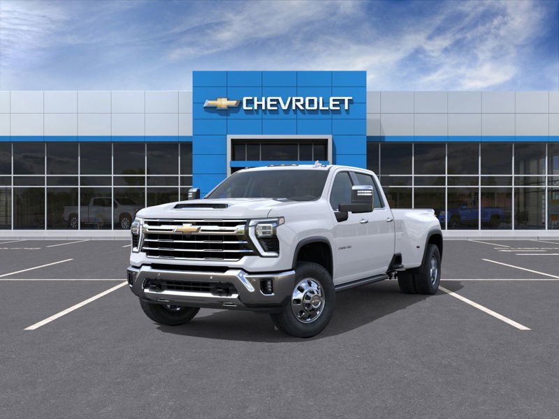 2026 Chevrolet Silverado 3500 HD in Quebec, Quebec - w940px