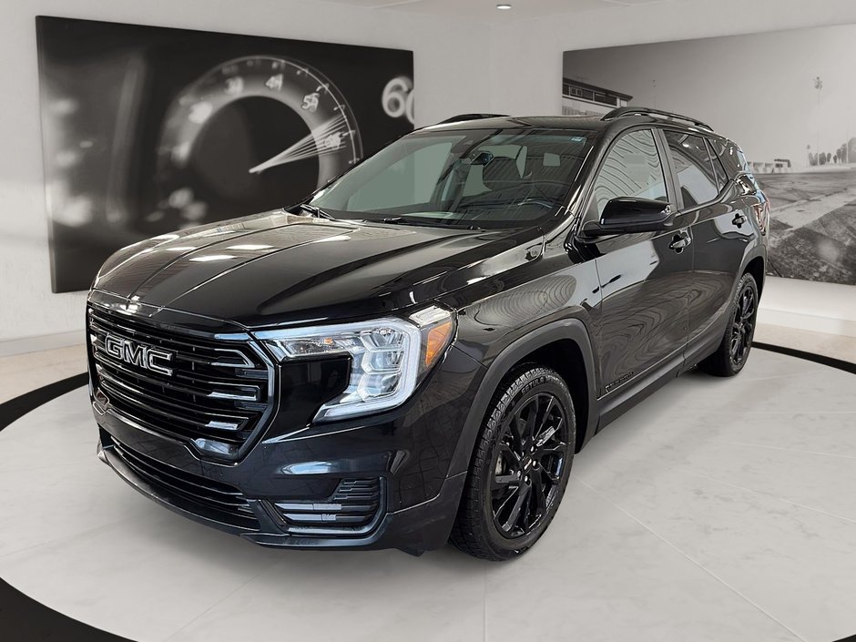 2023 GMC TERRAIN in Quebec, Quebec - w940px
