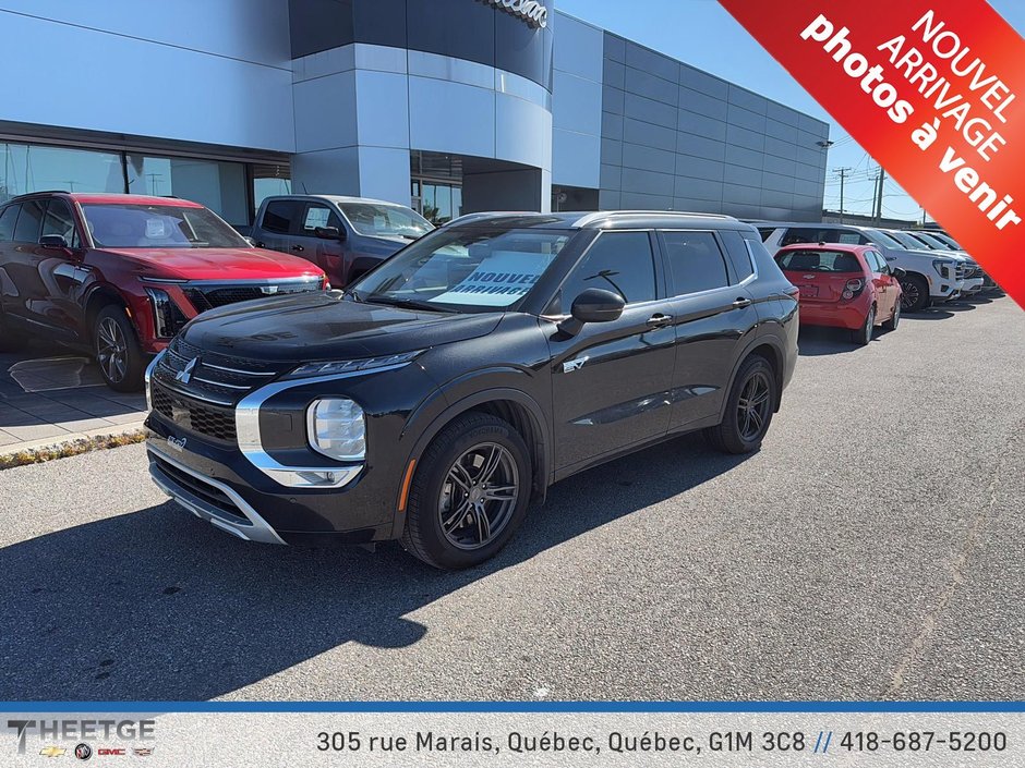 2023 Mitsubishi Outlander in Quebec, Quebec - w940px
