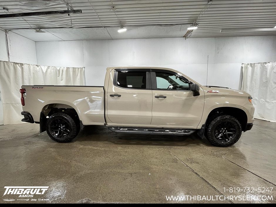 2022 Chevrolet Silverado 1500 Custom Trail Boss