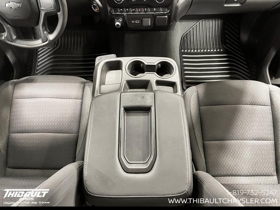 2022 Chevrolet Silverado 1500 Custom Trail Boss