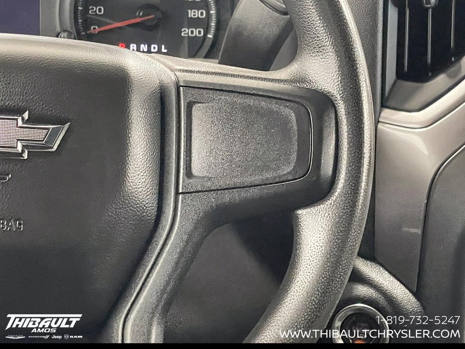2022 Chevrolet Silverado 1500 Custom Trail Boss