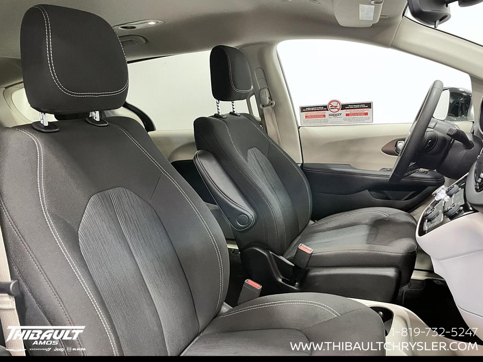 2024 Chrysler Grand Caravan SXT