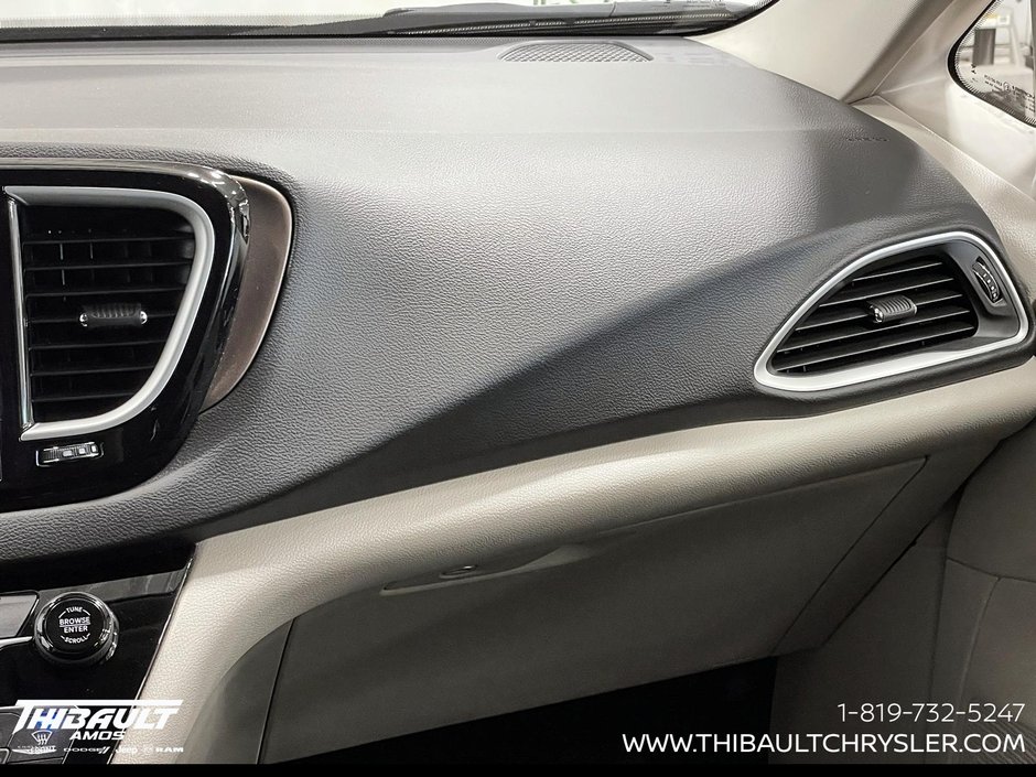 2024 Chrysler Grand Caravan SXT