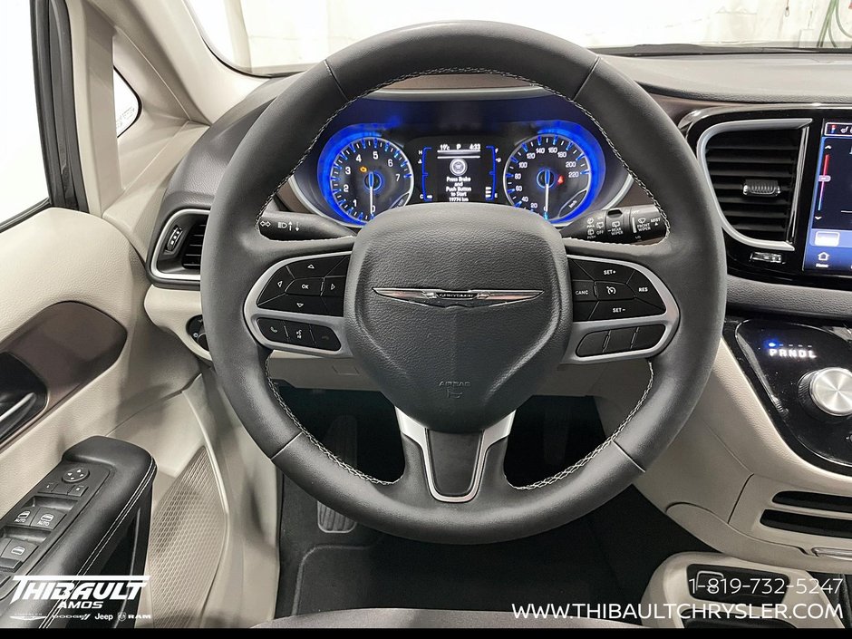 2024 Chrysler Grand Caravan SXT