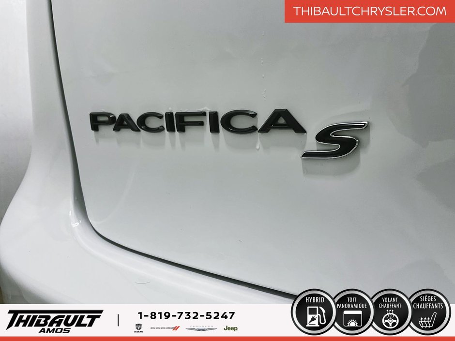 2024 Chrysler Pacifica Hybrid Premium S Appearance