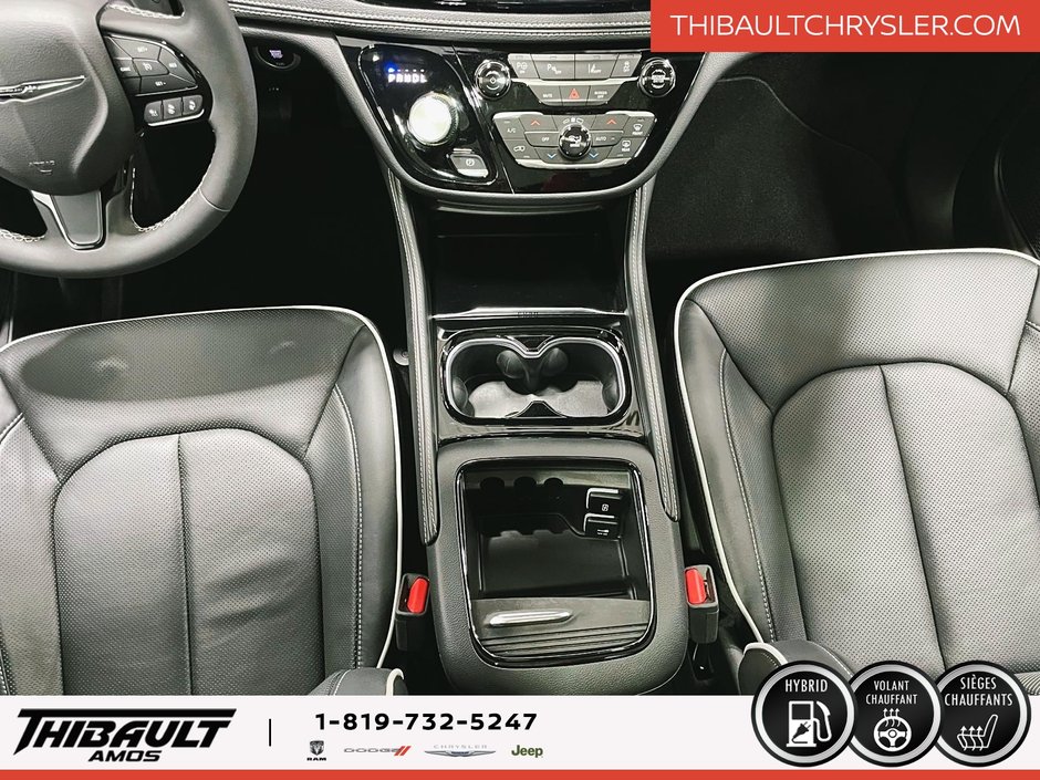2024 Chrysler Pacifica Hybrid Premium S Appearance
