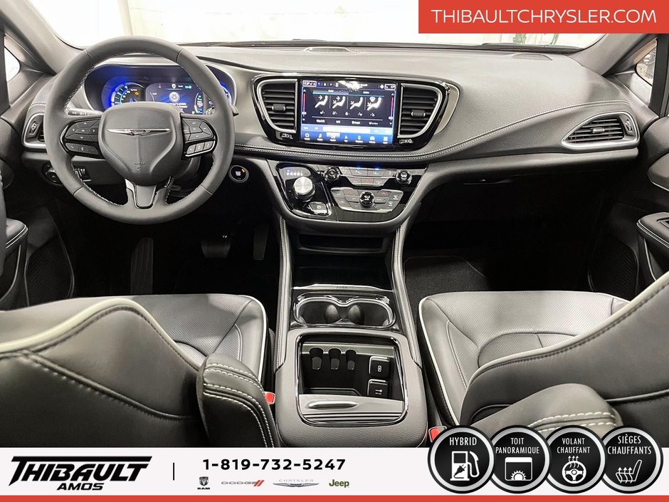 2024 Chrysler Pacifica Hybrid Premium S Appearance