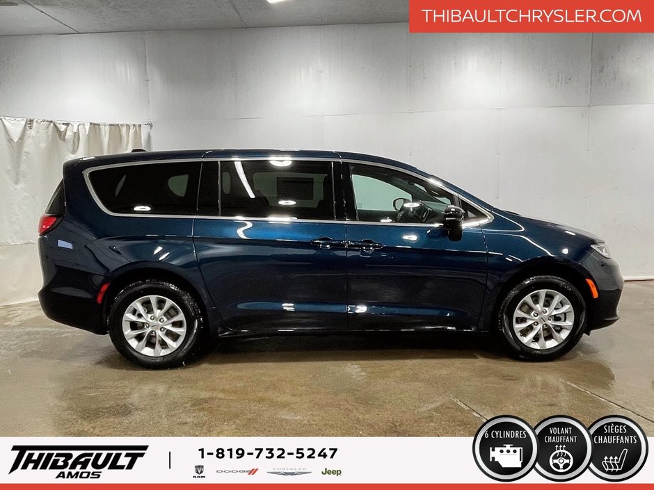 Chrysler Pacifica SELECT AWD 2025