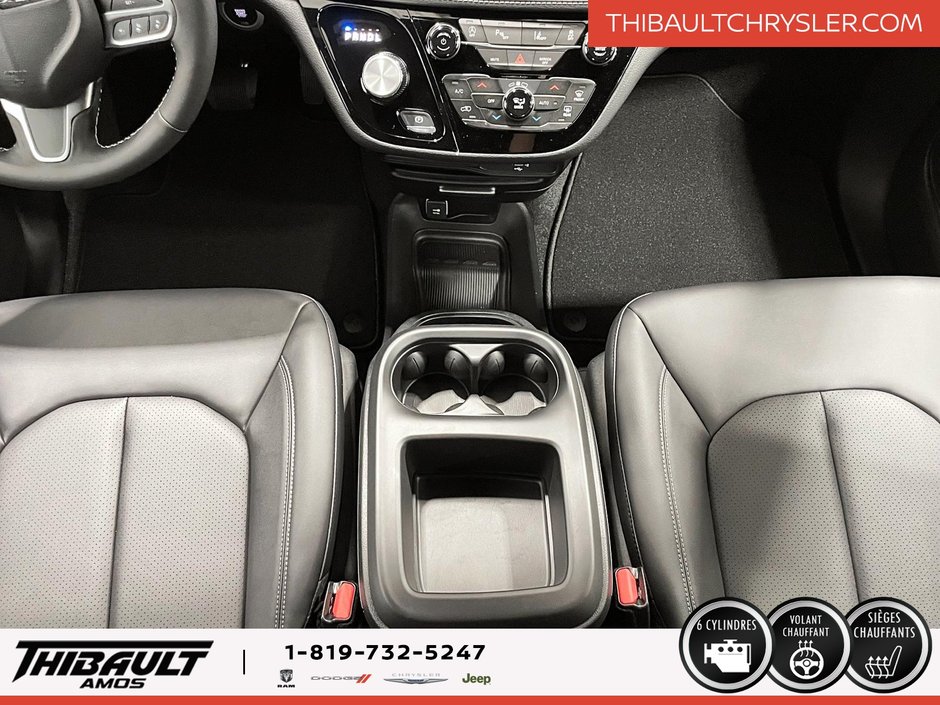 Chrysler Pacifica SELECT AWD 2026
