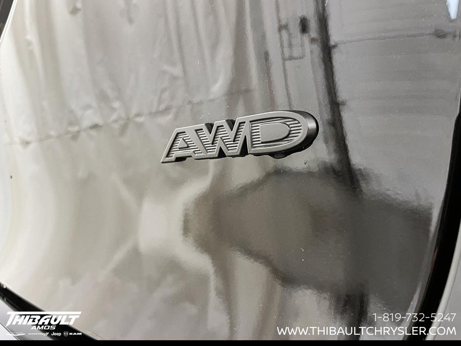 2026 Chrysler Pacifica SELECT AWD