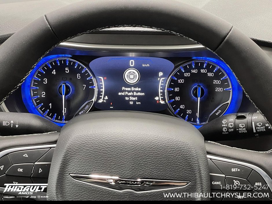 2026 Chrysler Pacifica SELECT AWD