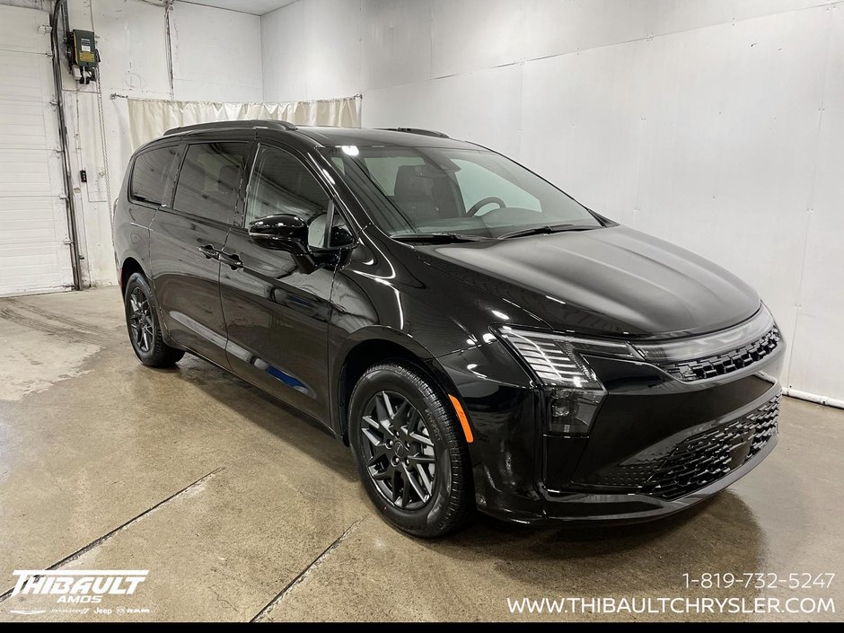 2027 Chrysler Pacifica SELECT AWD