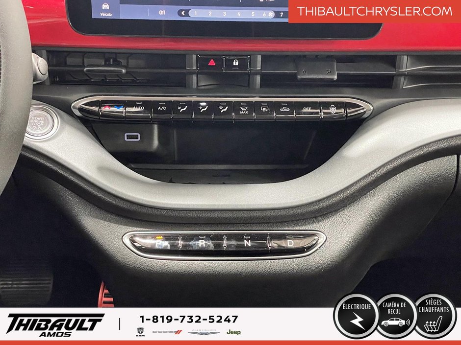 2025 Fiat 500e RED